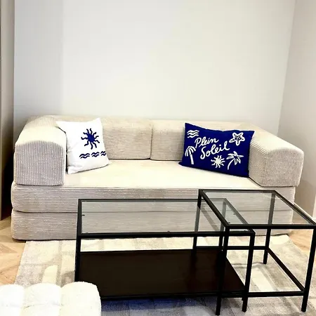 Apartment L'ecrin Sanaryen - Chic Two-room In The Heart Of The Pkg Alleys Sanary-sur-Mer